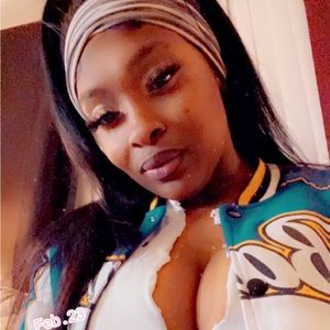 Meet your Posher, Rochelle